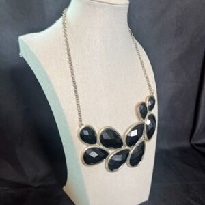 Jane Stone Black Teardrop Statement‎ Necklace Silver Tone Bib Style